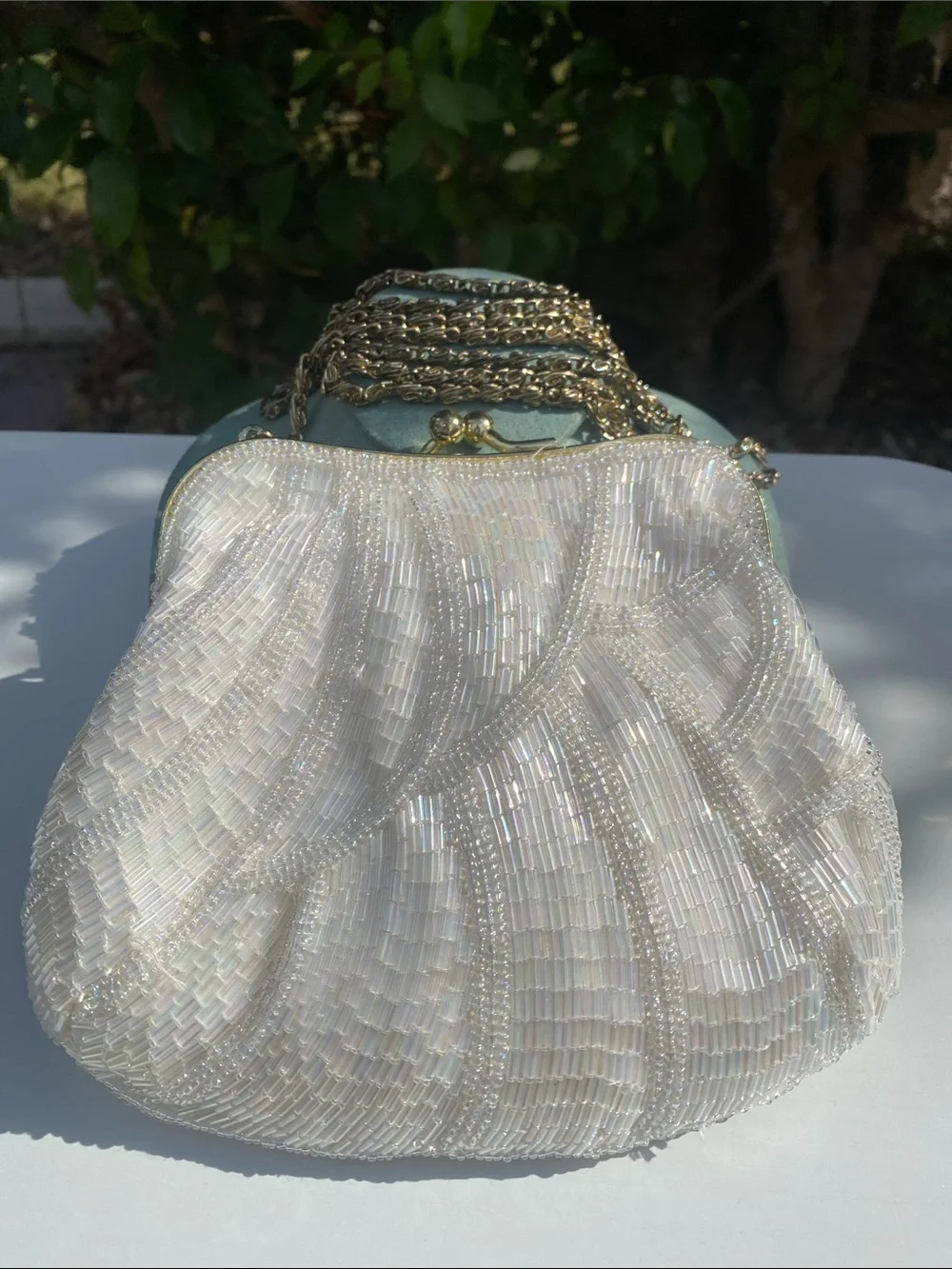 Pearl-White Beaded Evening Clutch with Gold Chain